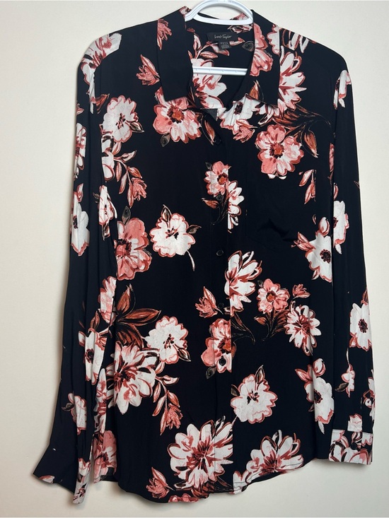 Lord & Taylor Tops - Lord & Taylor Floral Button Down Shirt Long Sleeve Black Pink size -L